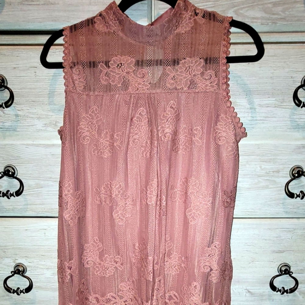 Laced sleeveless top